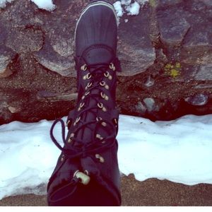 Sorel Carly Conquest 2 boots size 8